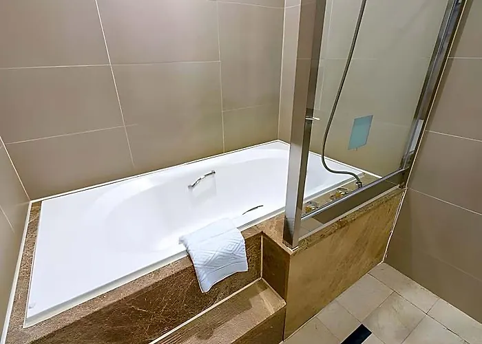Centum Convention 4*