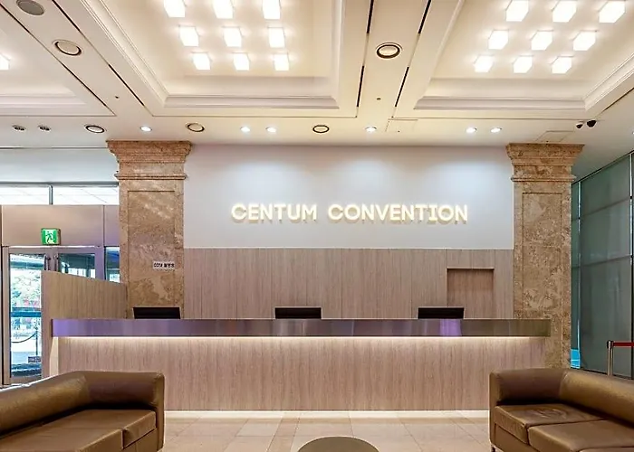 ホテル Centum Convention 4*