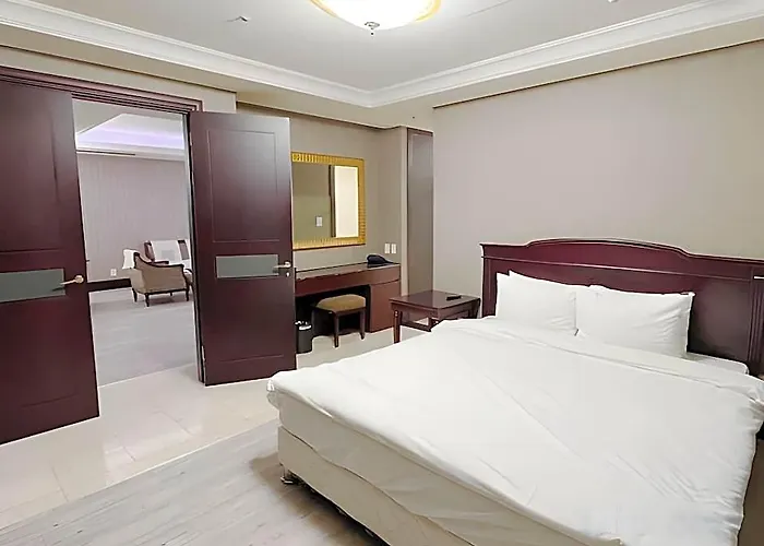 Centum Convention